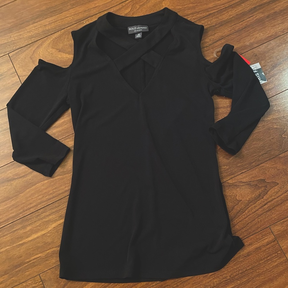 Bold Elements Black Cross Cross Top NWT